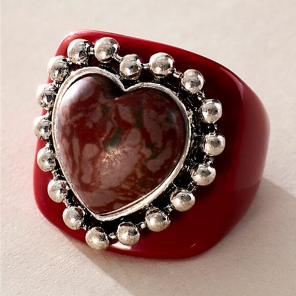 🌵SOLD🌵NWOT Free People Studded Heart Ring - Picture 3 of 8